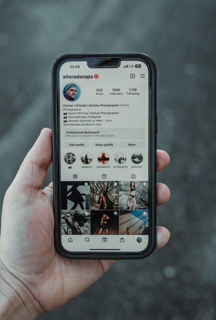 **Communication d’entreprise à Orléans : Comment Atmedia Transforme Votre Visibilité en Résultats Concrets ?**